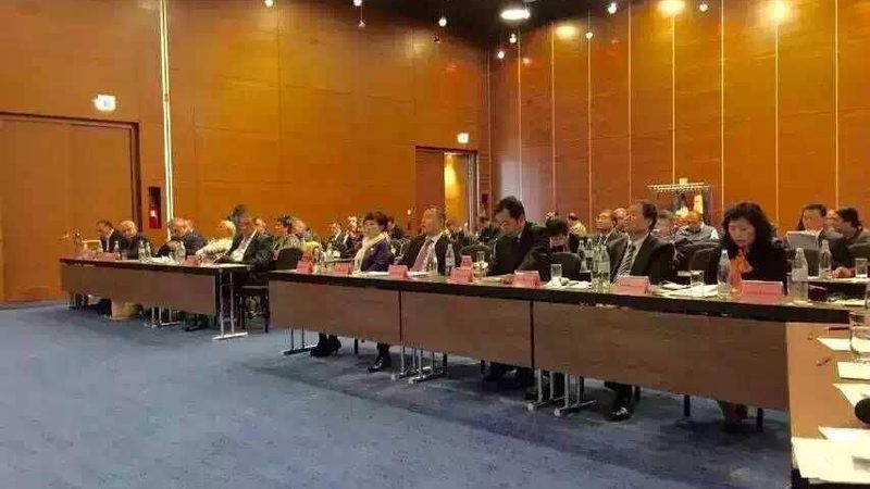企业培训咨询顾问收费揭秘：如何理性评估价值